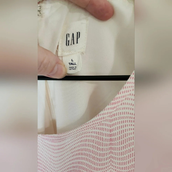 GAP Dress Women's L Pink White Wavy Sleeveless Feminine Spring Summer Party - Picture 4 of 10